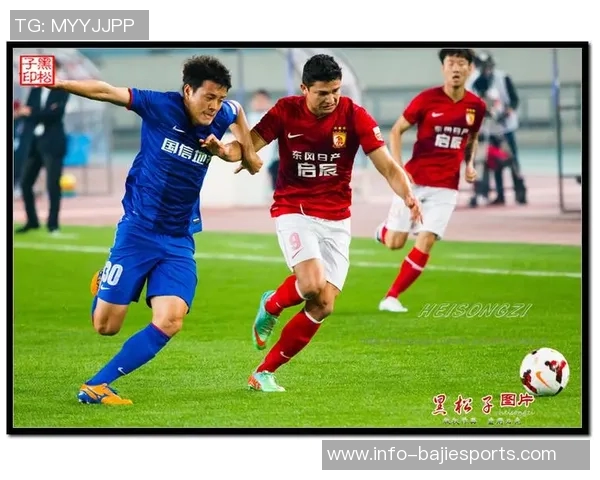 江苏舜天迎战广州恒大全力争胜展现球队实力与斗志